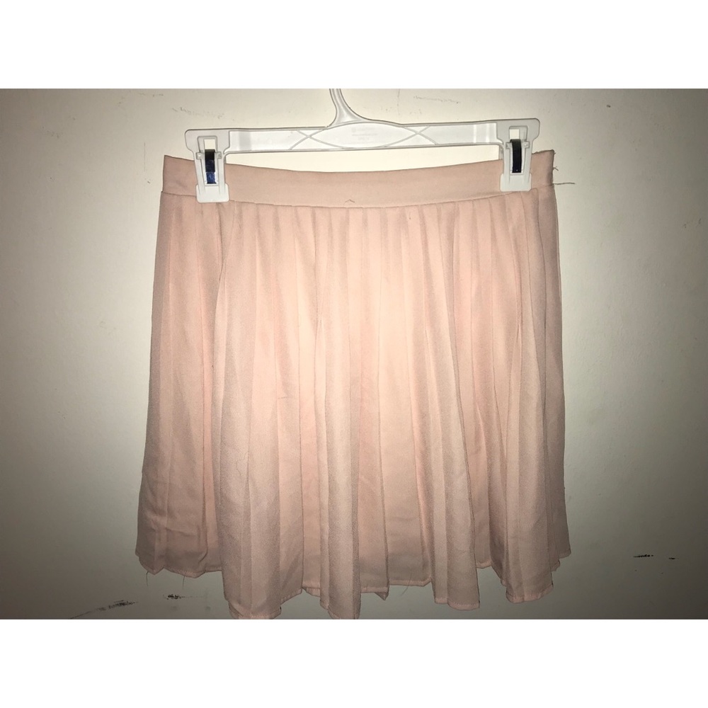Flowy skirt